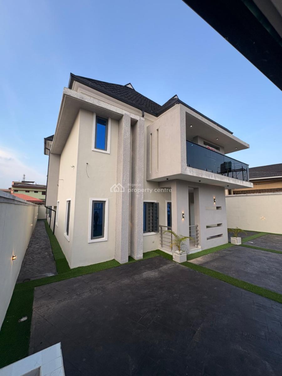 Fully Detached 4-bedroom Duplex with a Room Bq, Location: Oluyole Estate , Ibadan, Ibadan, Oyo, House for Sale