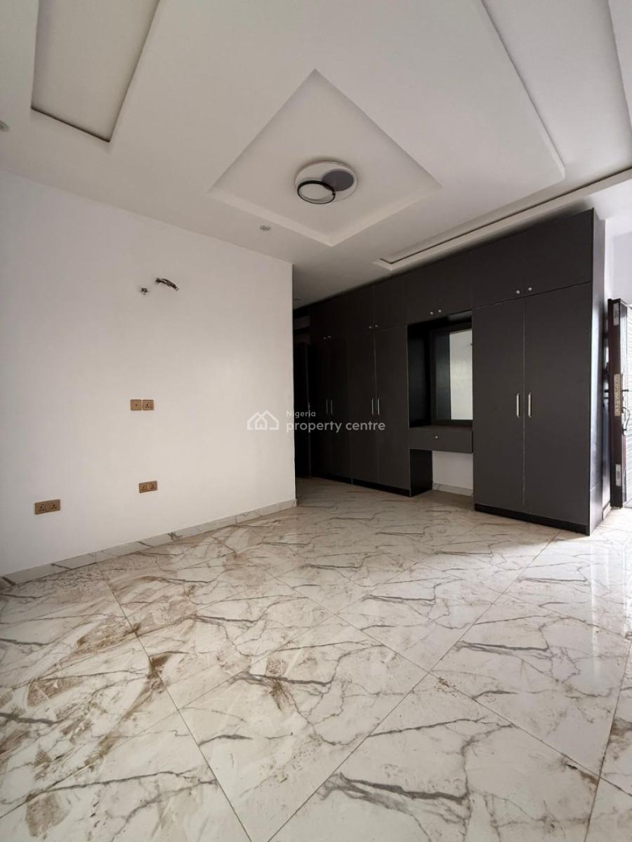 a Luxuriously Designed Fully Detached 4bedroom Duplex + 1 Room  Bq, Located at Carlton Gate Gra Akobo, Ibadan, Ibadan, Oyo, House for Sale