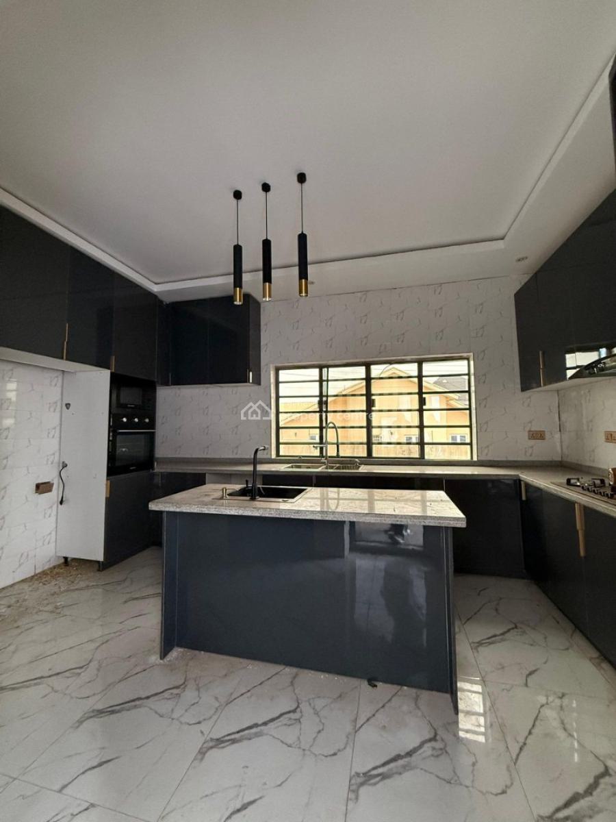 a Luxuriously Designed Fully Detached 4bedroom Duplex + 1 Room  Bq, Located at Carlton Gate Gra Akobo, Ibadan, Ibadan, Oyo, House for Sale