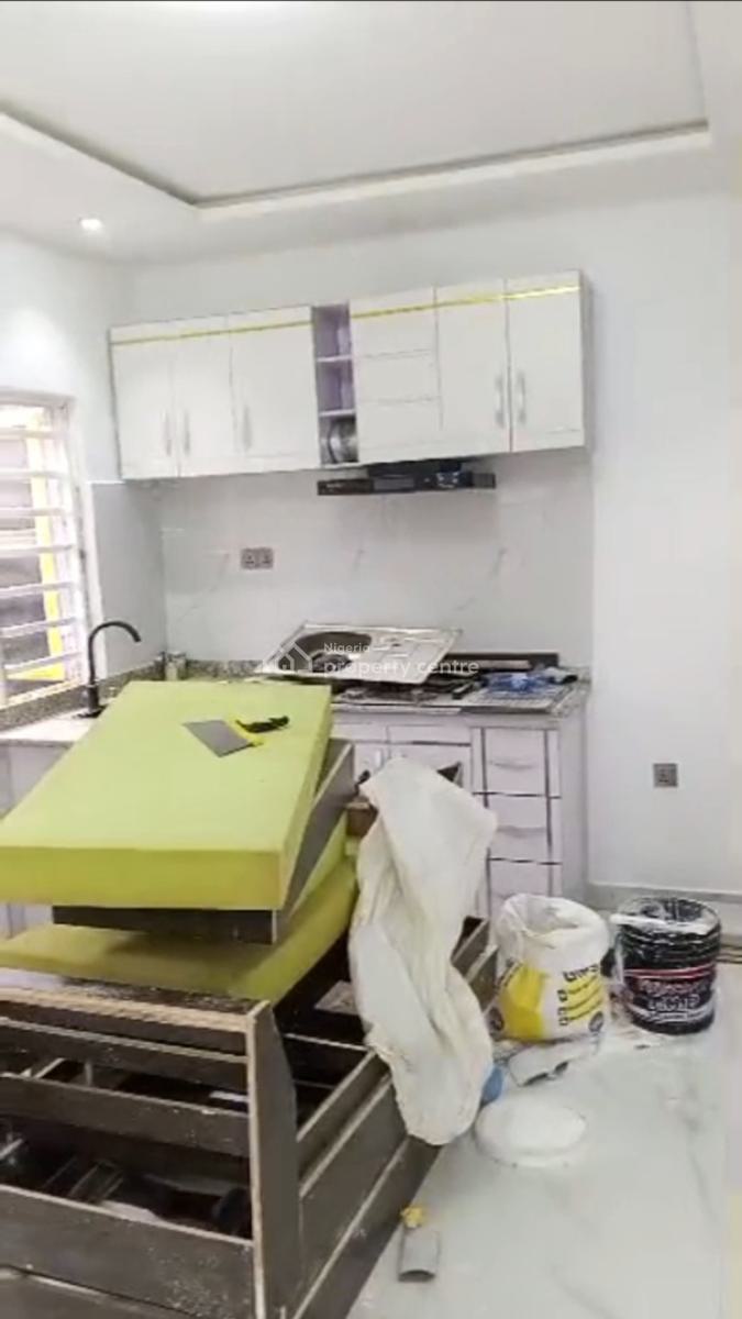 Partially Furnished Open Kitchen 2 Bedroom Apartment, Off Kingsway, Ikoyi, Lagos, Flat / Apartment for Rent