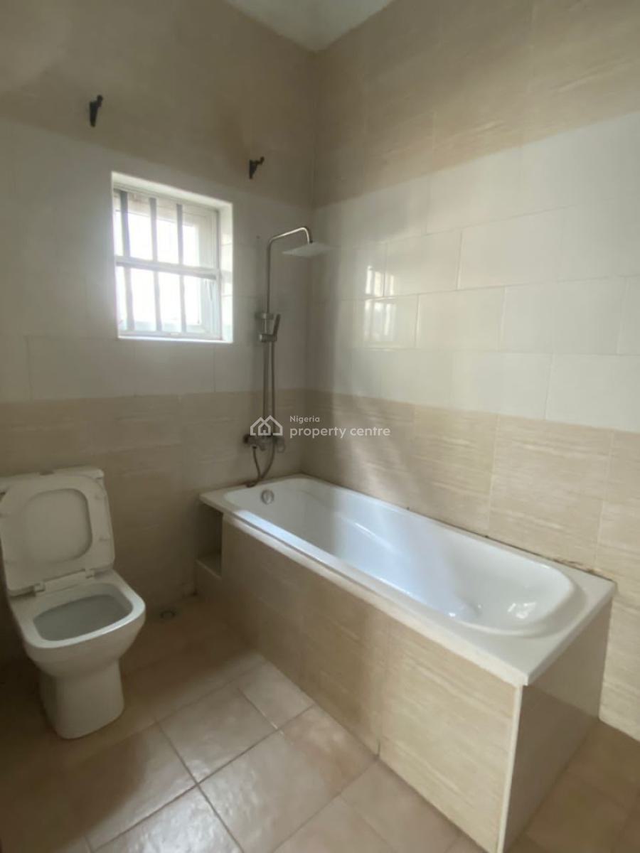 Spacious 5 Bedroom Detached House with Swimming Pool Sitting on 700sqm, Lekki Phase 1, Lekki, Lagos, House for Sale