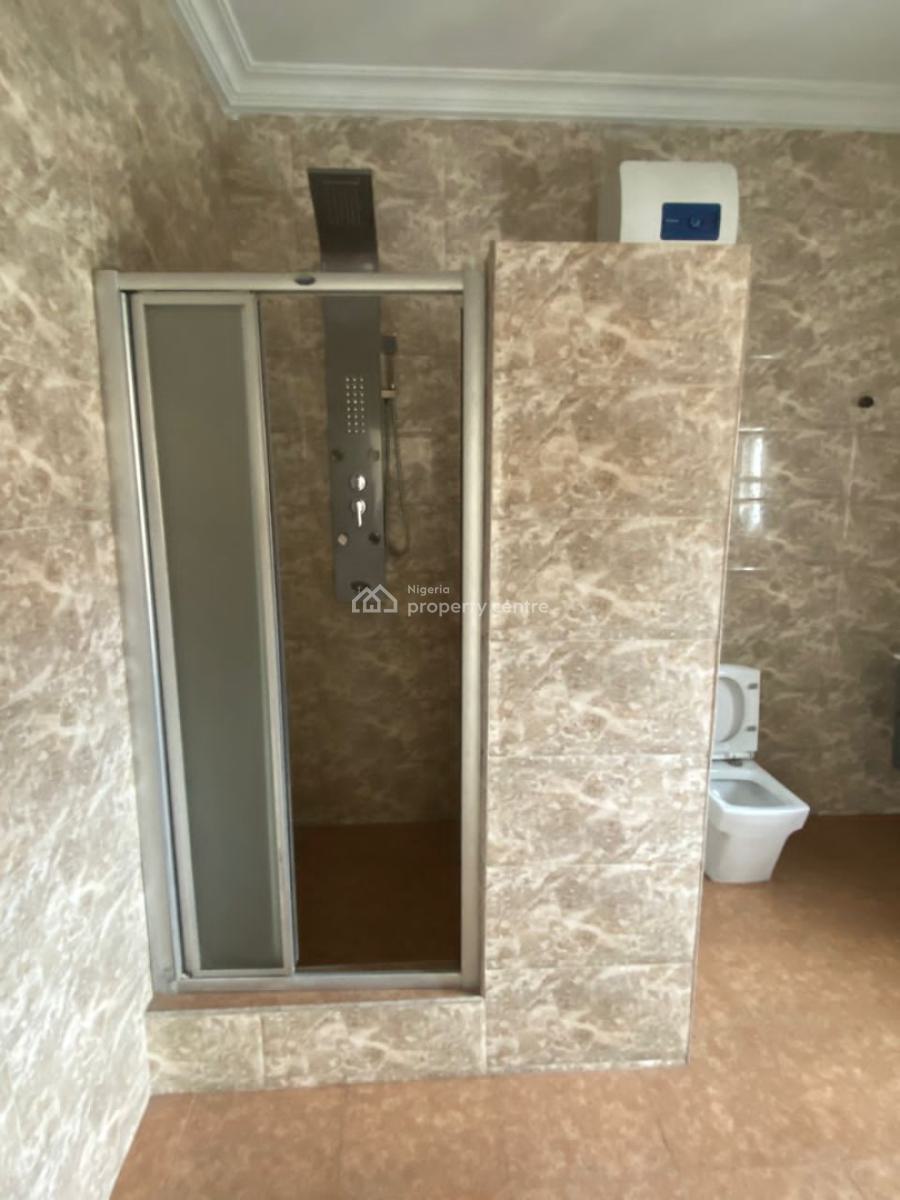 Spacious 5 Bedroom Detached House with Swimming Pool Sitting on 700sqm, Lekki Phase 1, Lekki, Lagos, House for Sale