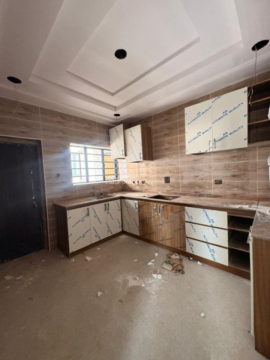 Block of 3-bedroom Apartment Units, Location: Kolapo Ishola Gra, Akobo, Ibadan, Oyo, Block of Flats for Sale