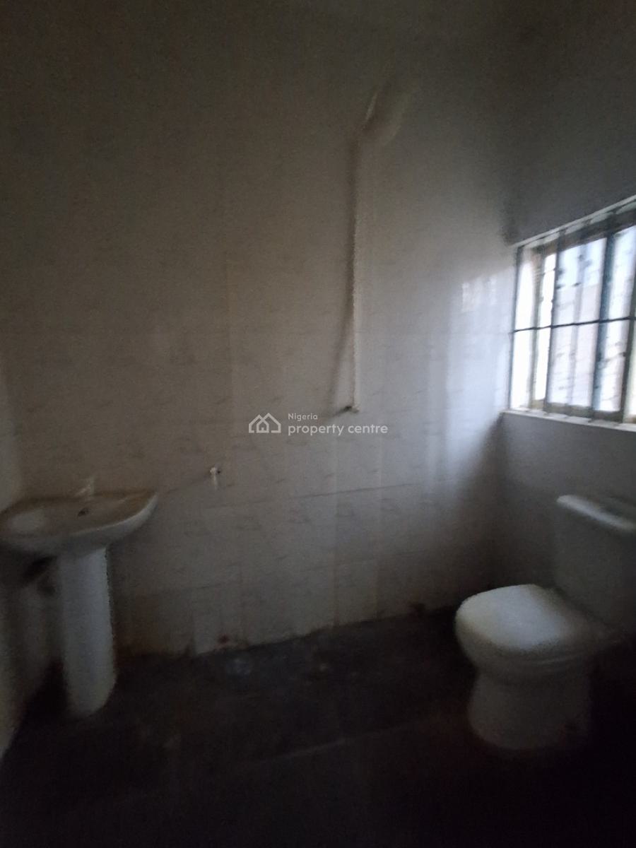 2 Bedrooms Flat in an Estate, Badore, Ajah, Lagos, House for Rent