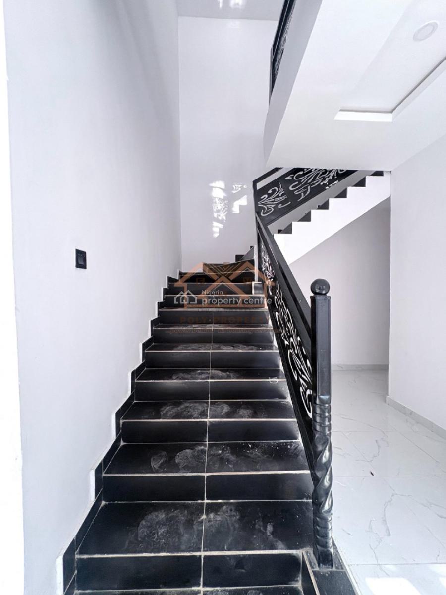 Semi-detached 4-bedroom Duplex , Bashorun Housing Estate, Ibadan, Oyo, Semi-detached Duplex for Sale