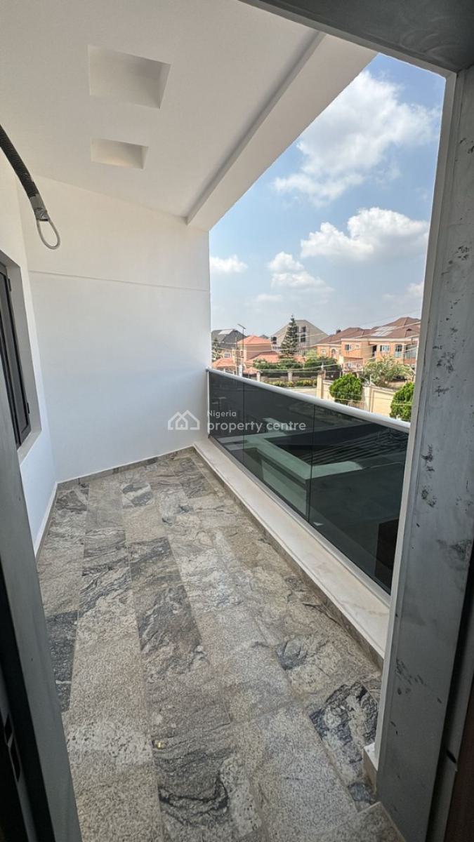 Fully Detached 5 Bedroom Duplex with Basement and Elevator, Kolapo Ishola Gra., Ibadan, Oyo, House for Sale