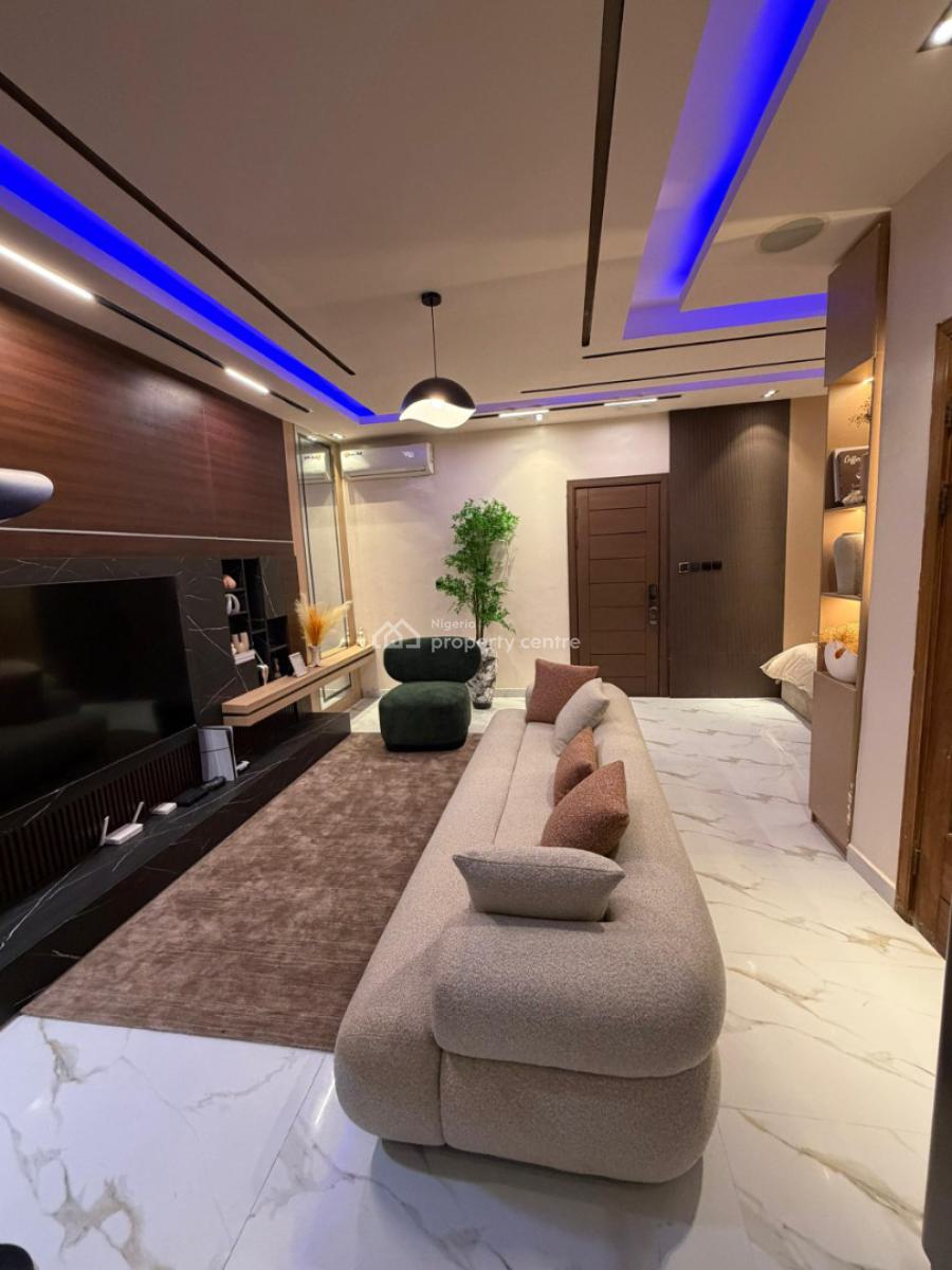 Brand New Luxury & Spacious Studio Apartment with Ps5 and Bathtub, Lekki Phase 1, Lekki, Lagos, Flat / Apartment Short Let