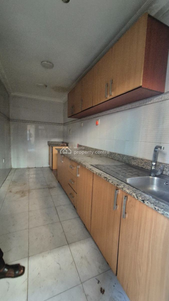 2 Units of 3 Bedrooms Flat with a Room Bq, Anthony Village, Anthony, Maryland, Lagos, Flat / Apartment for Rent