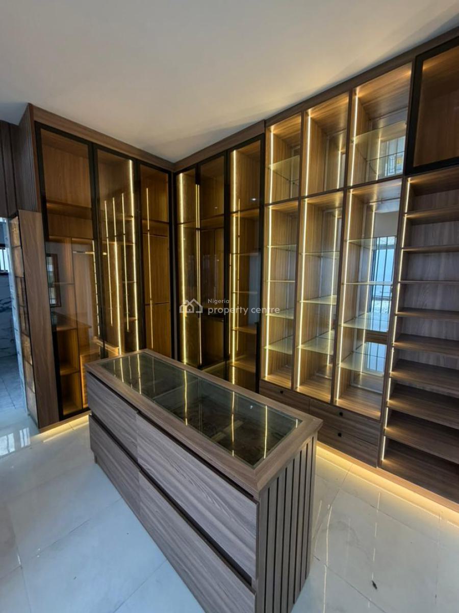 Contemporary Luxury Spacious 6 Bedroom Duplex with with Cinema, Gym, Lekki Phase 1, Lekki, Lagos, Detached Duplex for Sale