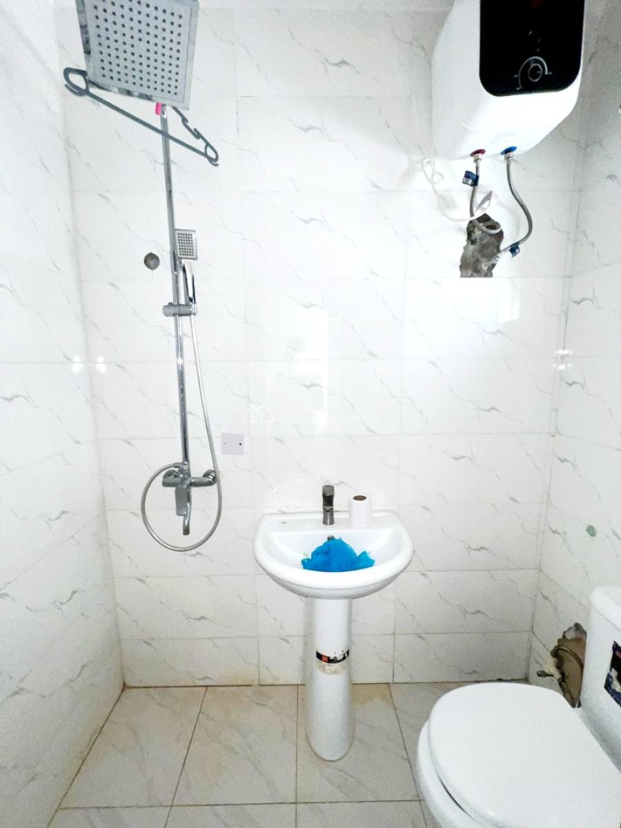 Spacious 2 Bedroom Apartment in a Serene Estate, Off Nike Art Gallery, Ikate, Lekki, Lagos, Flat / Apartment for Rent