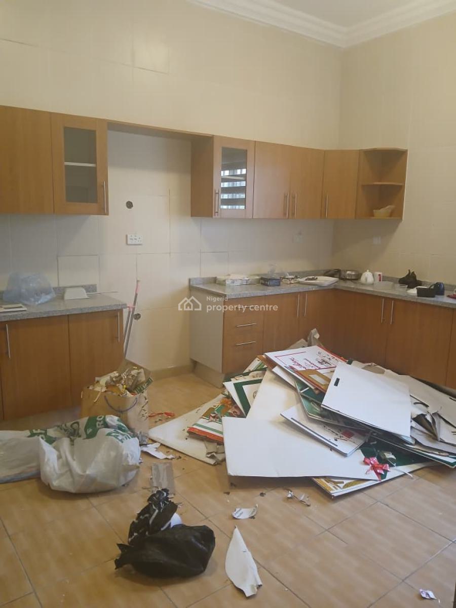 a Well-built Spacious 4-bedroom Fully Detached Duplex + Bq, Maitama District (inside a Mini Estate), Maitama District, Abuja, Detached Duplex for Rent