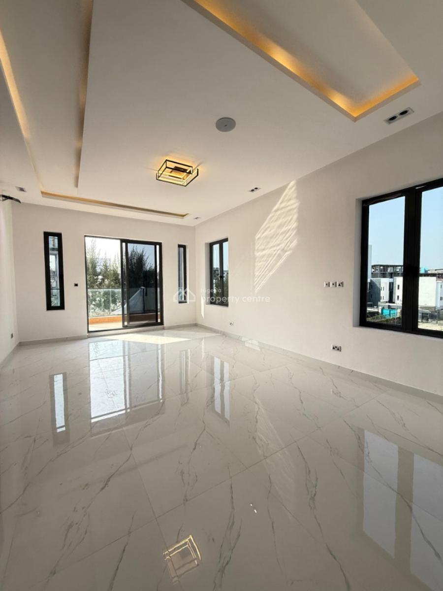 Affordable 5 Bedroom Fully  Detached Duplex with Bq, Lekki Phase 1, Lekki, Lagos, Detached Duplex for Sale