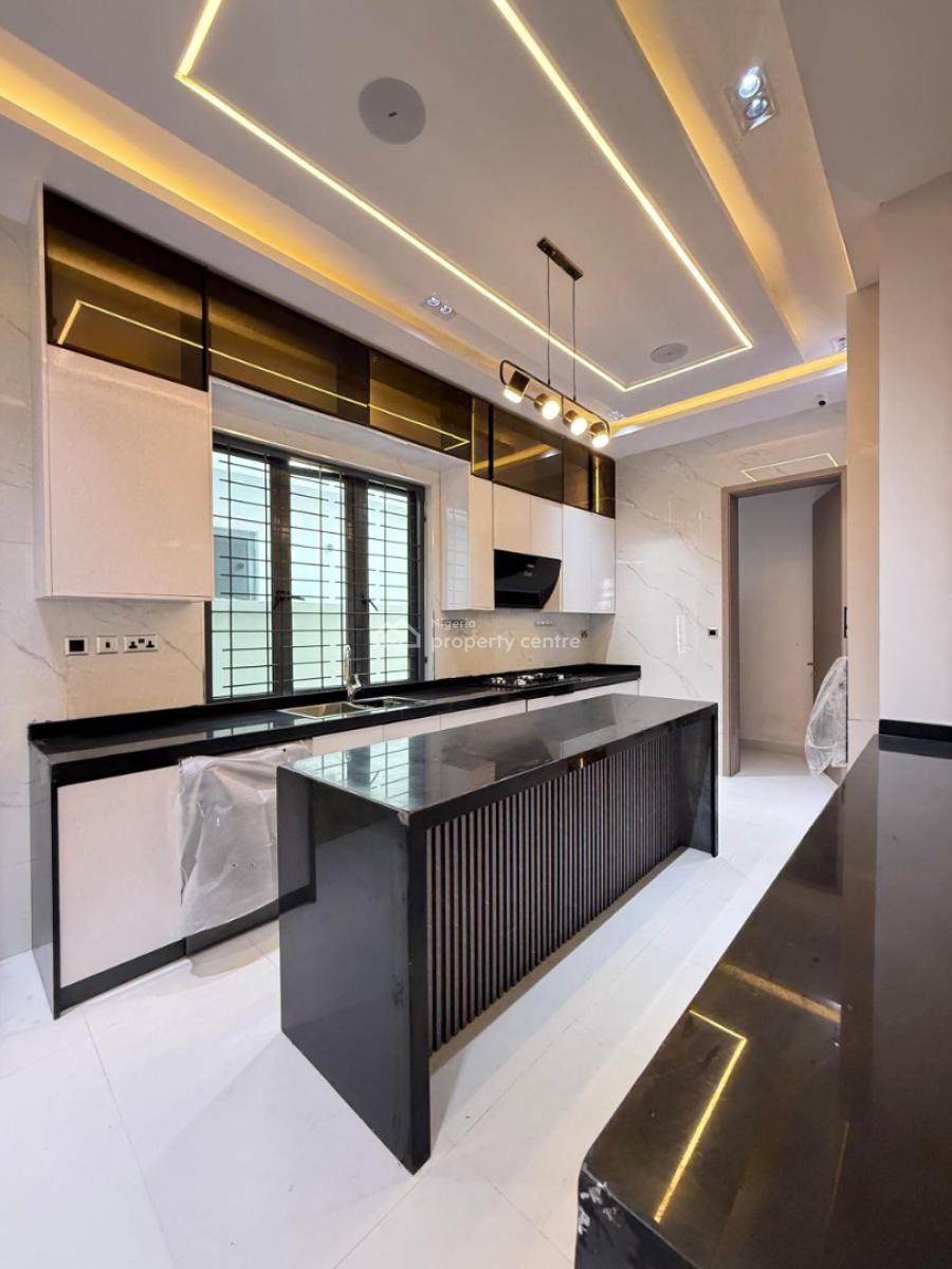 Affordable 5 Bedroom Fully  Detached Duplex with Bq, Lekki Phase 1, Lekki, Lagos, Detached Duplex for Sale