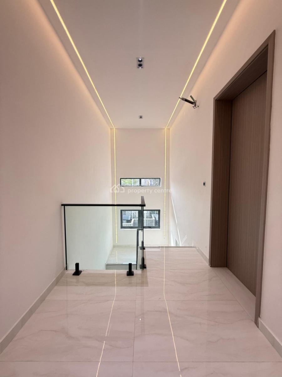 Affordable 5 Bedroom Fully  Detached Duplex with Bq, Lekki Phase 1, Lekki, Lagos, Detached Duplex for Sale