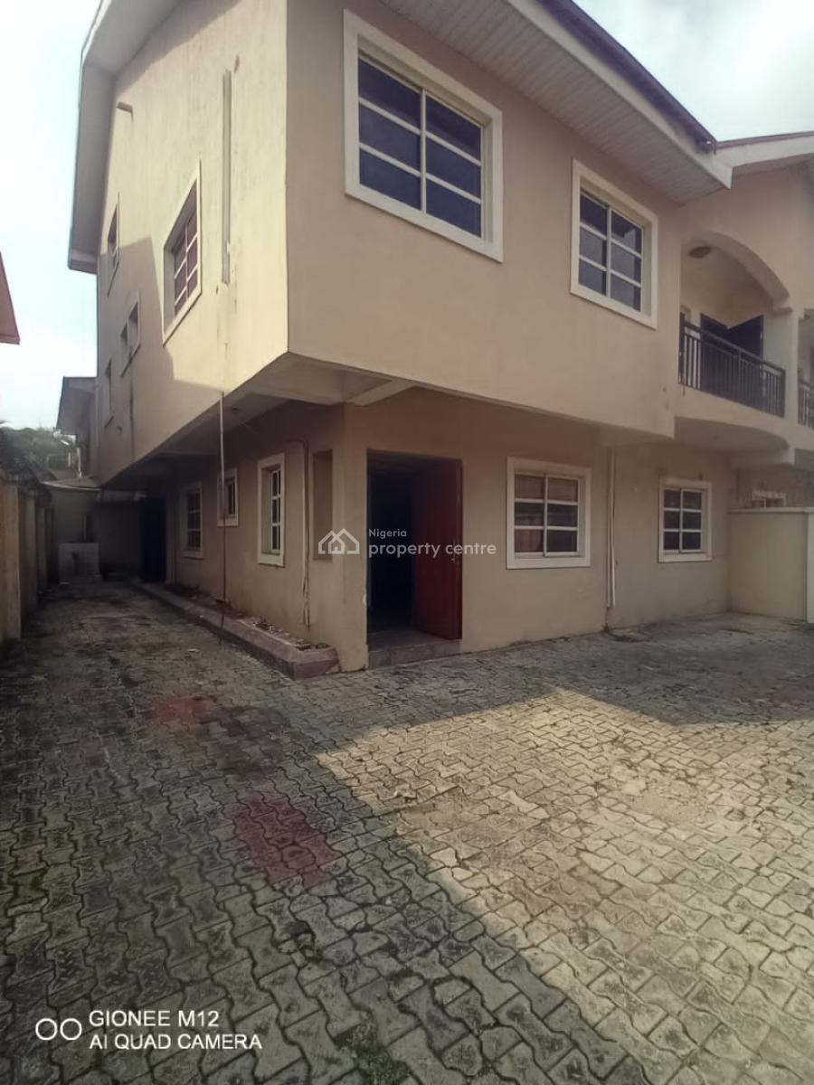 Well Maintained 4 Bedroom Semi Detached Duplex with a Room Bq, Maryland, Lagos, Semi-detached Duplex for Rent