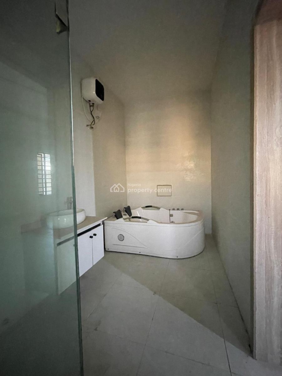 Lovely 5 Bedroom Fully Detached Duplex with Very Spacious Compound, Vgc, Lekki, Lagos, Detached Duplex for Sale