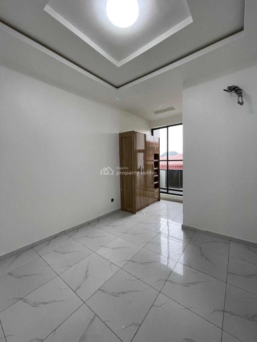 Luxury 2 Bedroom Apartment in a Well Secure Location, Igbo Efon, Lekki, Lagos, Flat / Apartment for Sale