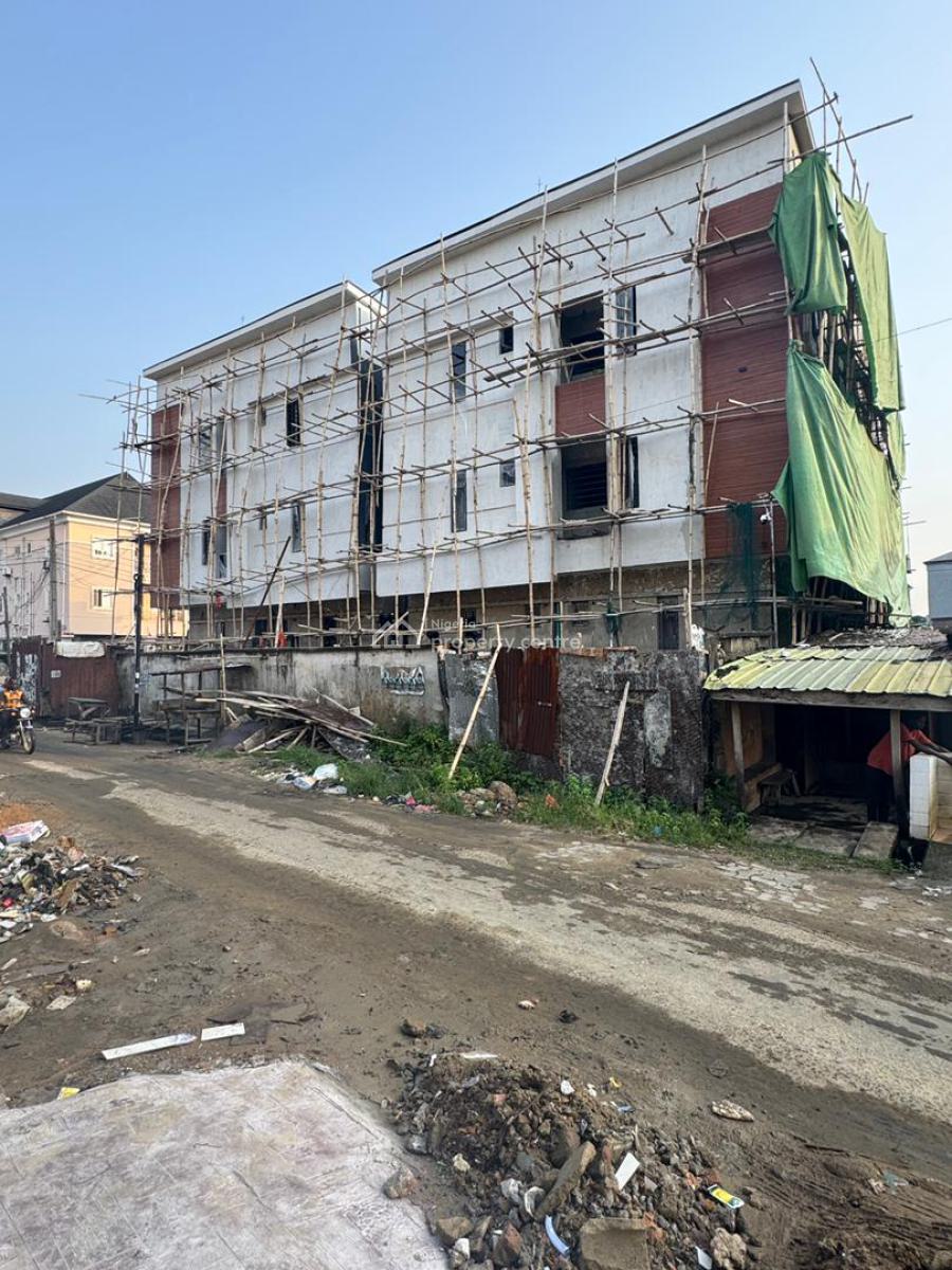 Beautiful Studio & 2 Bedroom Apartment in a Great Neighborhood, in a Great Neighborhood in Surulere, Surulere, Lagos, Block of Flats for Sale