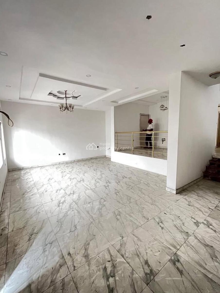 Spaciously Built 4 Bedroom Self Compound Terrace Duplex on 2 Floors, Idado, Lekki, Lagos, Terraced Duplex for Sale