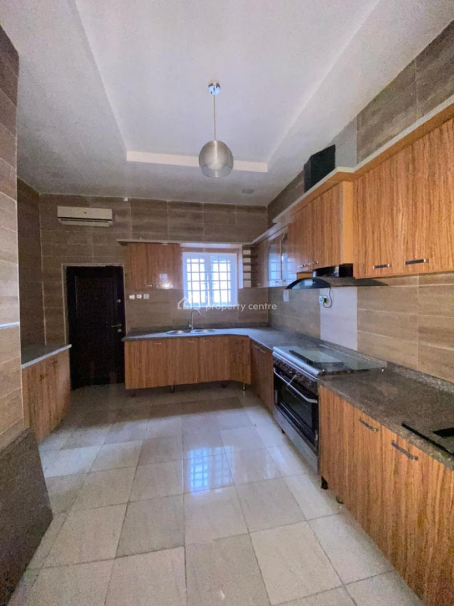 4 Bedroom Semi Detached Duplex with Bq, Osapa, Osapa, Lekki, Lagos, Semi-detached Duplex for Rent