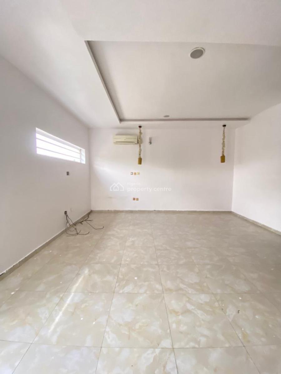 4 Bedroom Semi Detached Duplex with Bq, Osapa, Osapa, Lekki, Lagos, Semi-detached Duplex for Rent