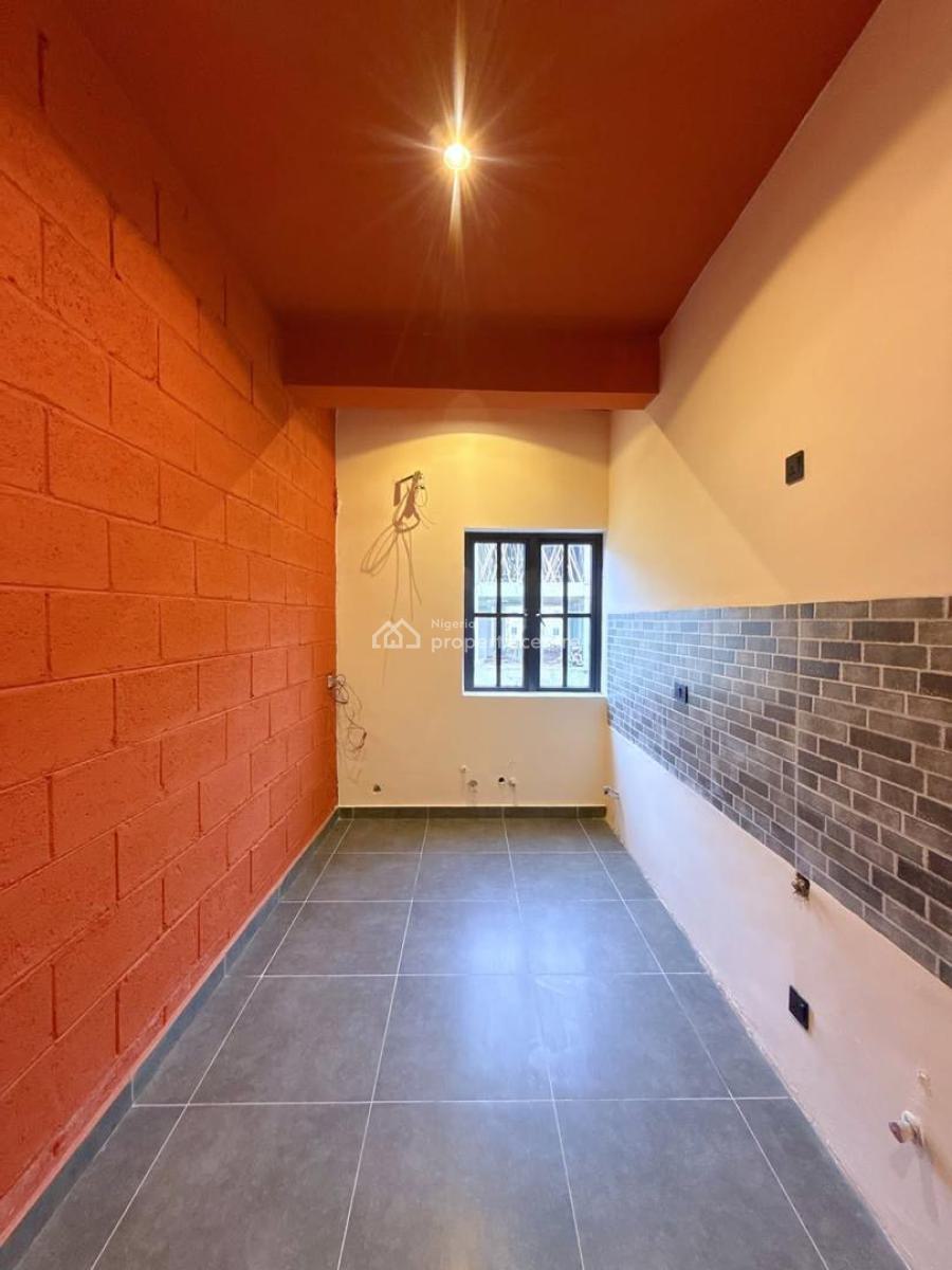 3 Bedroom Vintage Furnished Apartment, Lekki Phase 1, Lekki, Lagos, Flat / Apartment for Sale