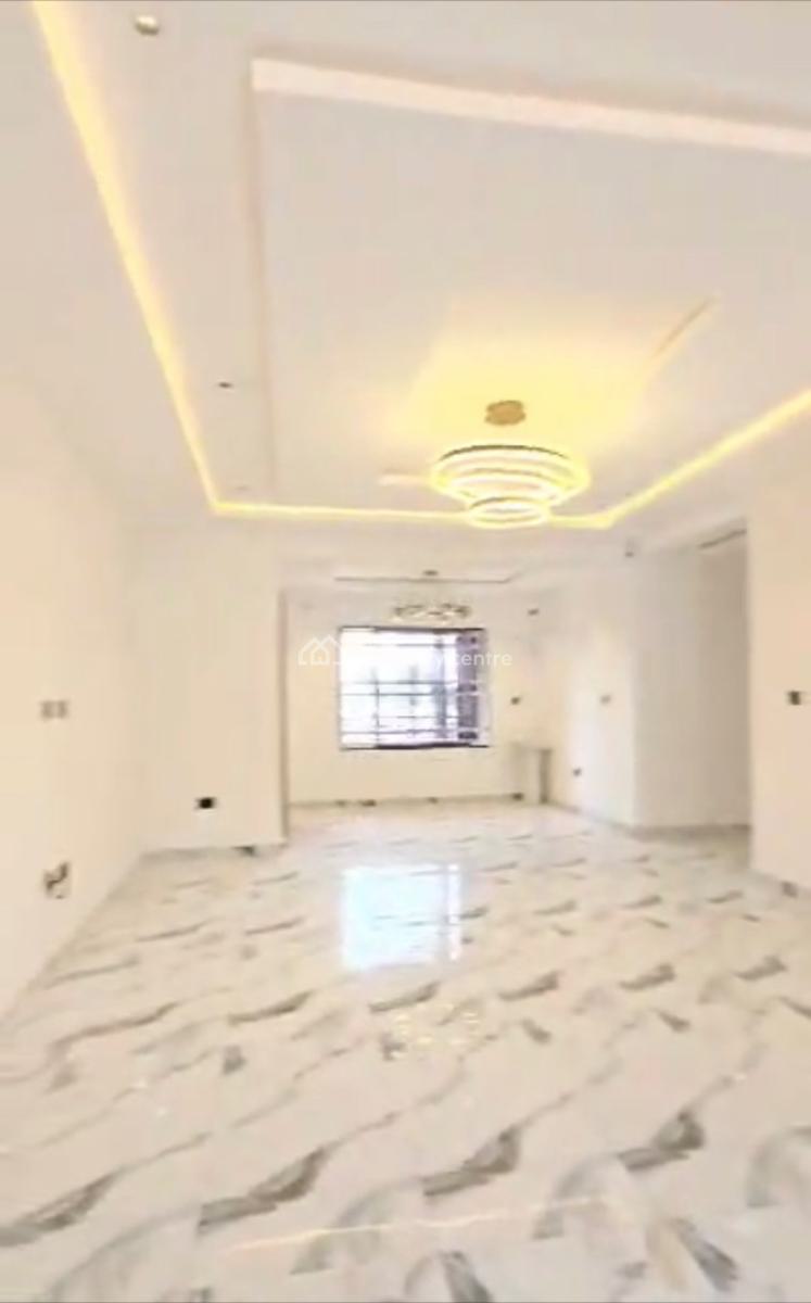 Luxury Modern 3 Bedroom En-suite Flat, News Engineering, Dawaki, Gwarinpa, Abuja, Block of Flats for Sale