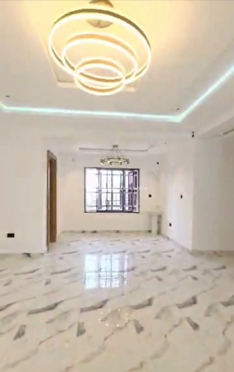 Luxury Modern 3 Bedroom En-suite Flat, News Engineering, Dawaki, Gwarinpa, Abuja, Block of Flats for Sale