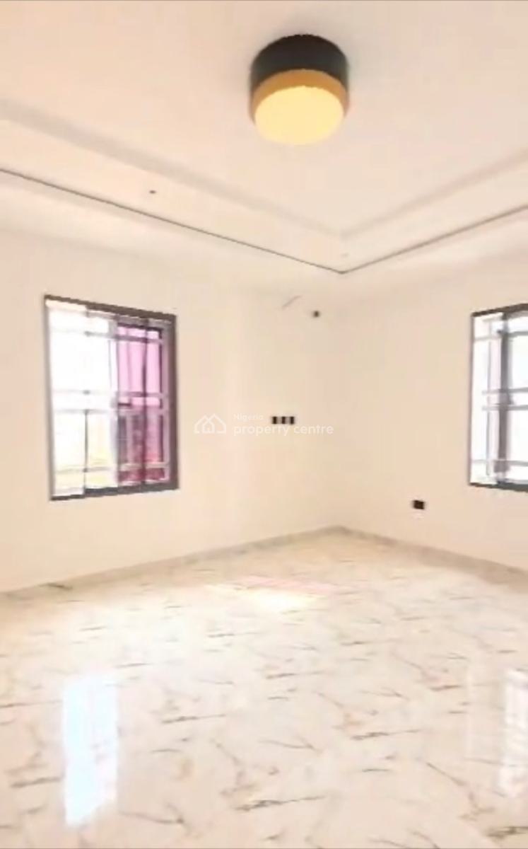 Luxury Modern 3 Bedroom En-suite Flat, News Engineering, Dawaki, Gwarinpa, Abuja, Block of Flats for Sale