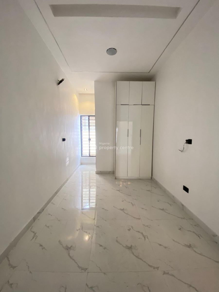 5 Bedroom Terrace Duplex with Bq & Swimming Pool, Osapa, Lekki, Lagos, Terraced Duplex for Sale