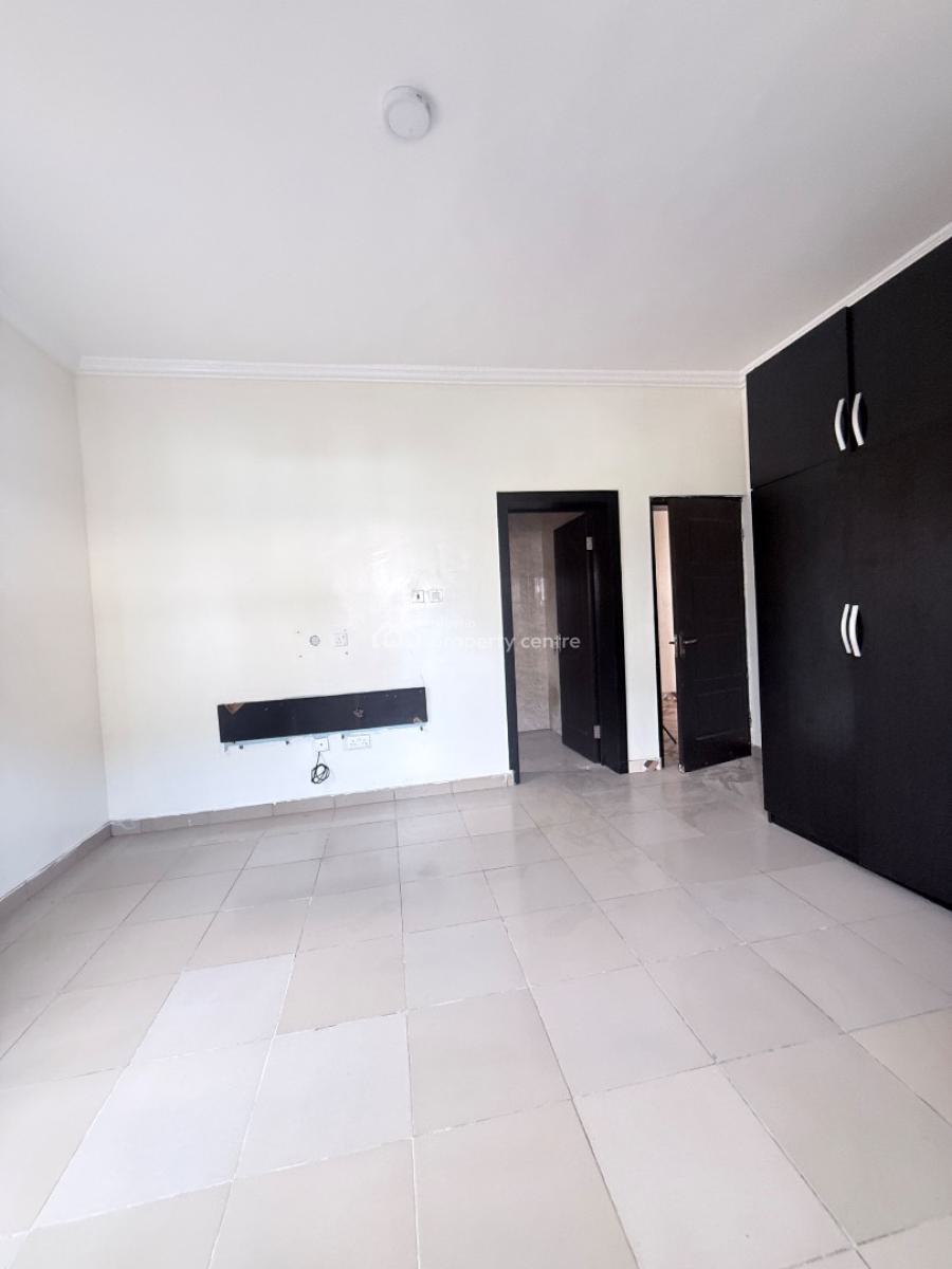 Very Spacious 3-bedroom Apartments, Osapa, Lekki, Lagos, Flat / Apartment for Rent