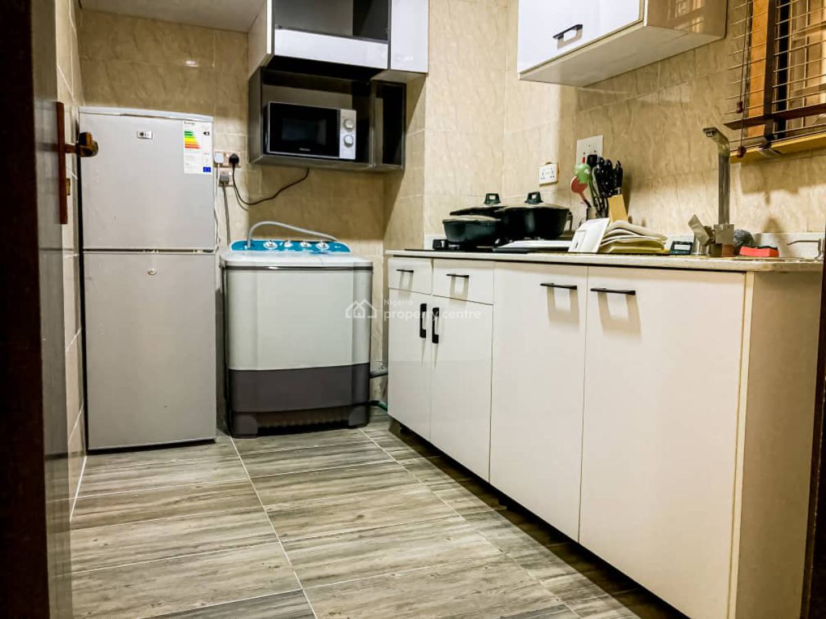 Exquisite Furnished 2 Bedroom Apartment, Admiralty Way, Lekki Phase 1, Lekki, Lagos, Flat / Apartment Short Let