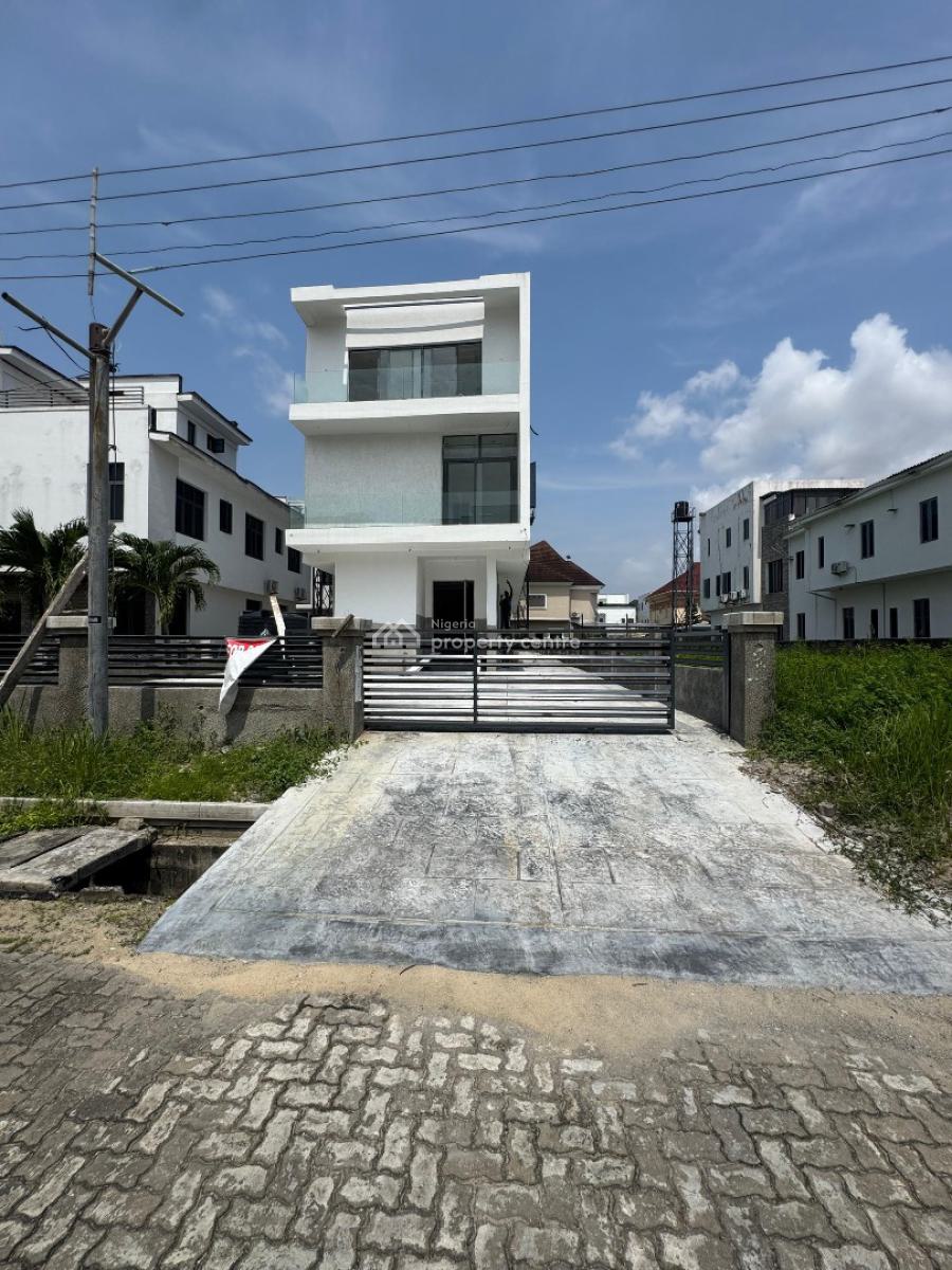 Gorgeous 4 Bedroom Duplex with a Pool and Bq, Osapa, Lekki, Lagos, House for Sale
