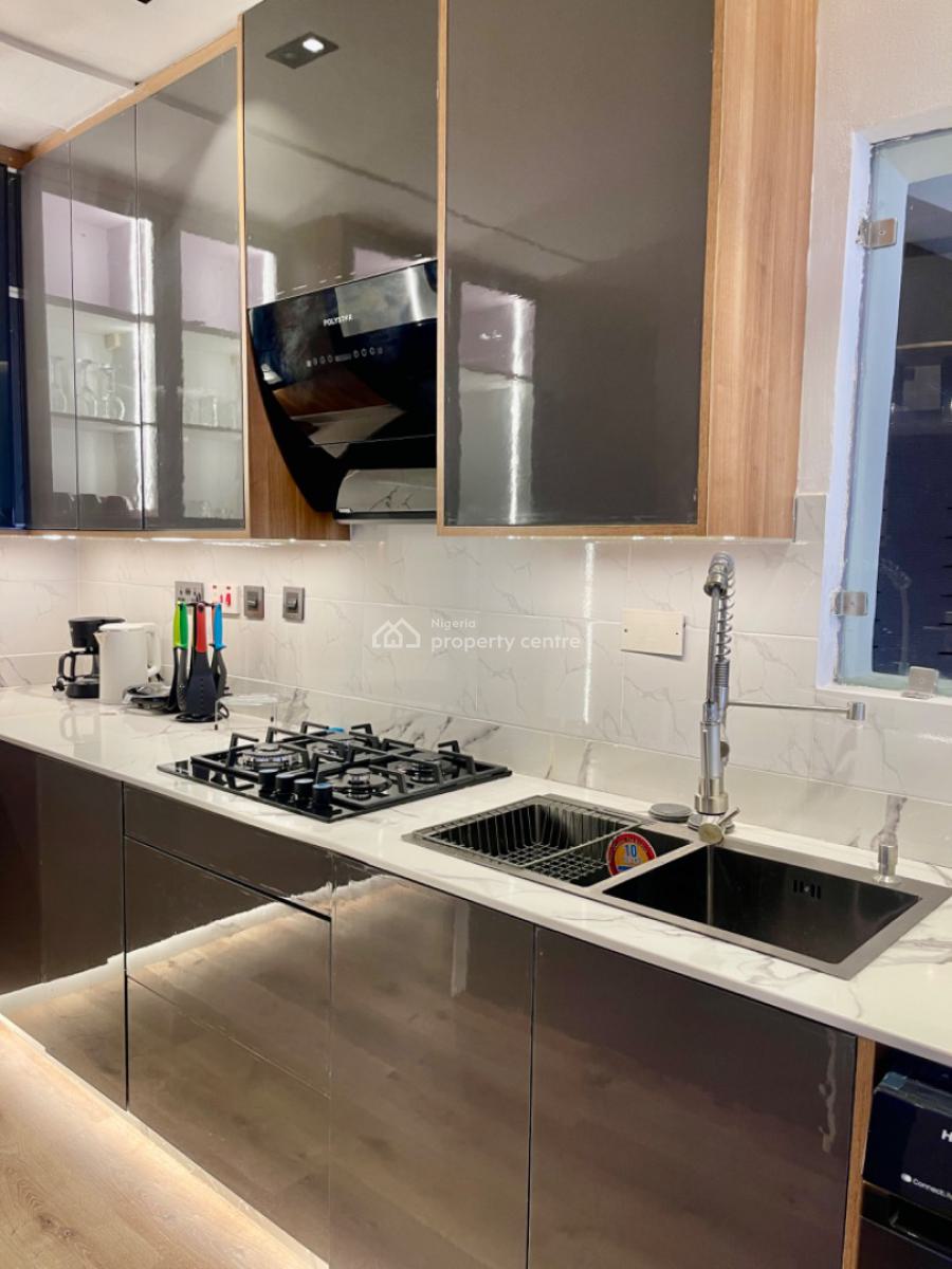 Contemporary & Elegant 2-bedroom Maisonette, Richmond Pearl Estate, Lekki Phase 1, Lekki, Lagos, Flat / Apartment Short Let