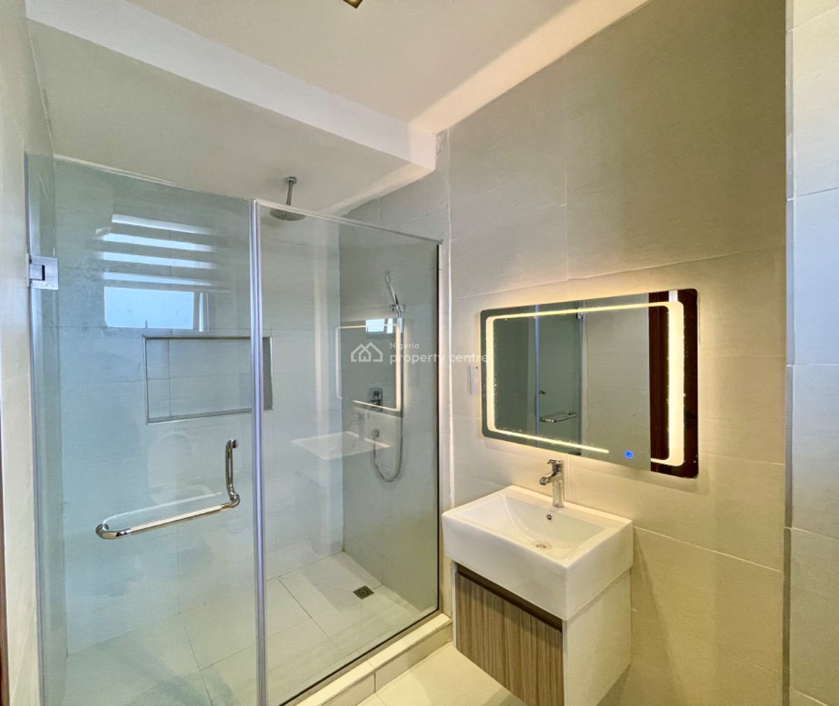 Contemporary & Elegant 2-bedroom Maisonette, Richmond Pearl Estate, Lekki Phase 1, Lekki, Lagos, Flat / Apartment Short Let