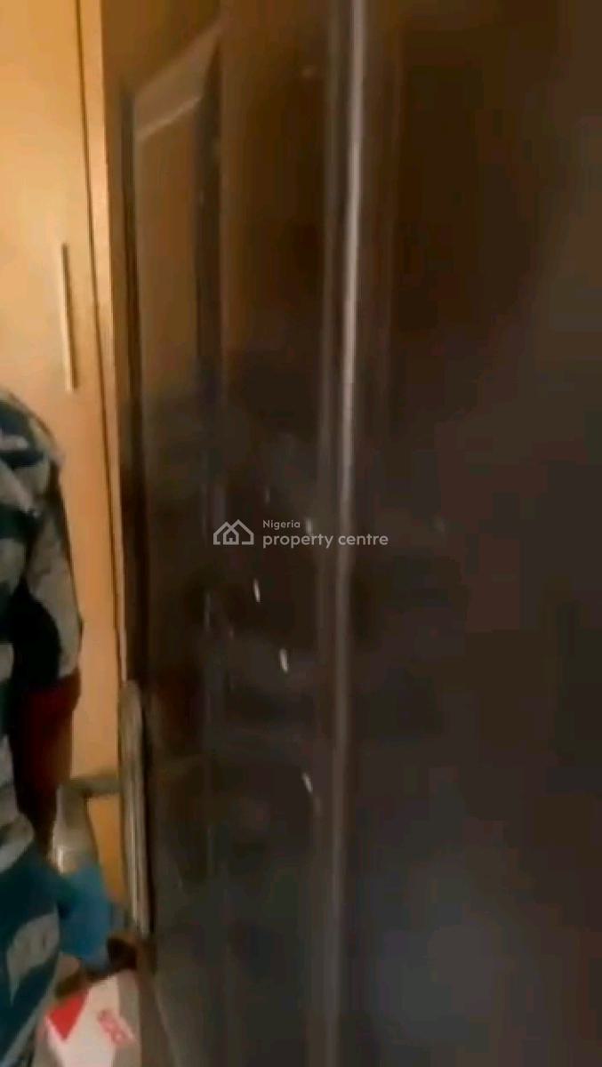 Renovated Decent 4 Units 3 Bedroom Up N Ground Flat All Rooms Ensuite, Pedro, Gbagada, Lagos, Flat / Apartment for Rent