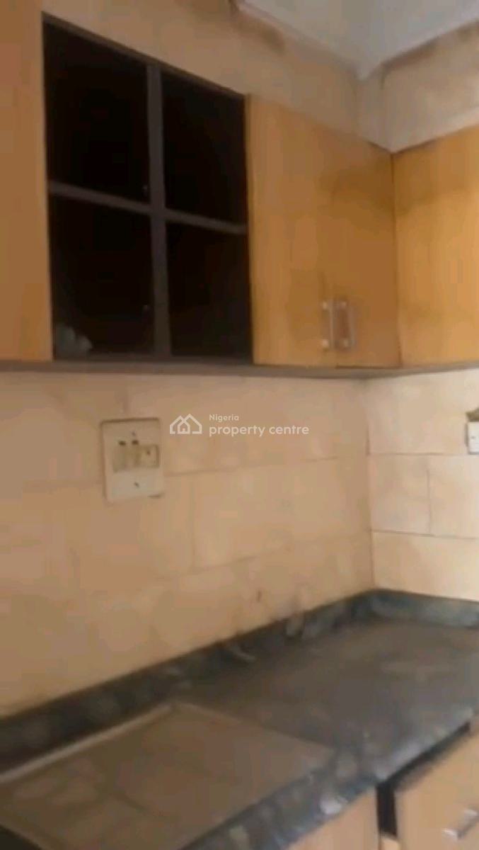 Renovated Decent 4 Units 3 Bedroom Up N Ground Flat All Rooms Ensuite, Pedro, Gbagada, Lagos, Flat / Apartment for Rent