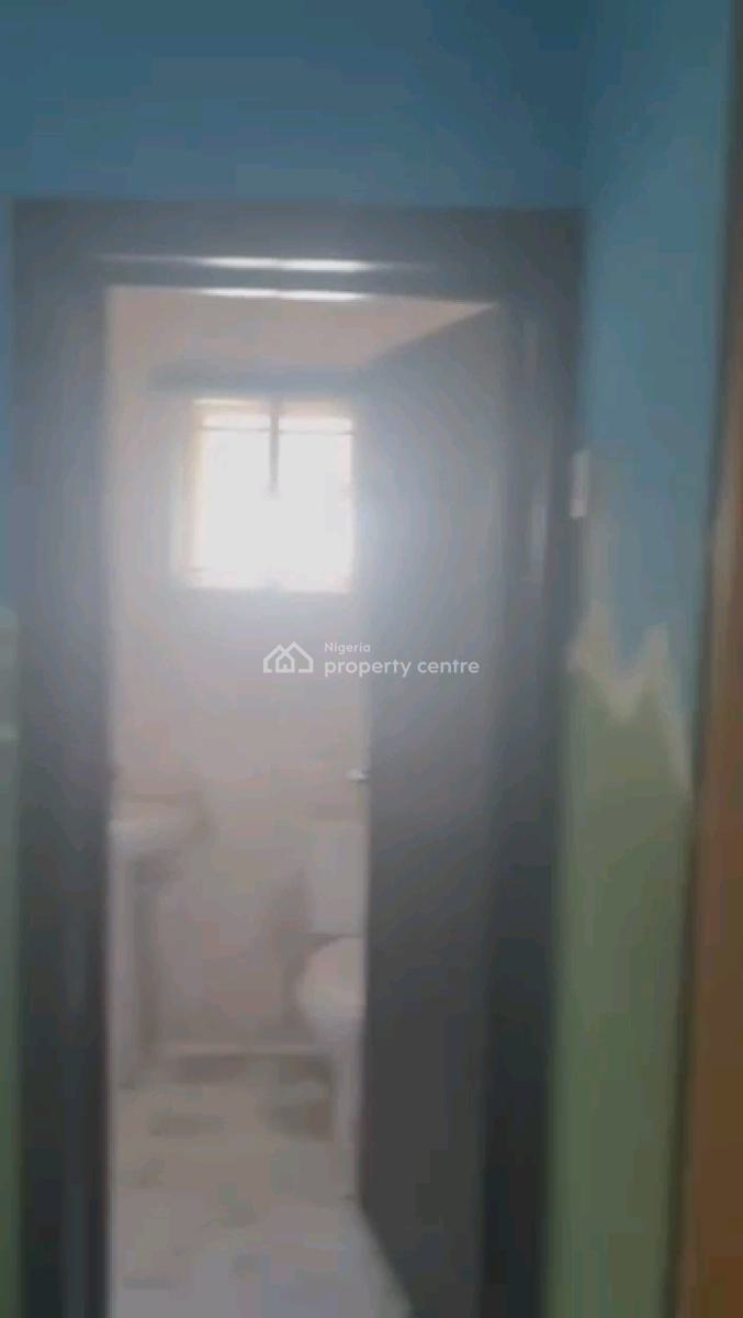 Renovated Decent 4 Units 3 Bedroom Up and Ground Flat All Rooms Ensuite, Pedro, Gbagada, Lagos, Flat / Apartment for Rent
