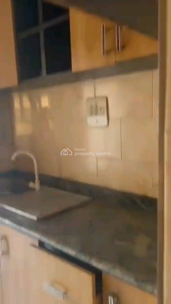 Renovated Decent 4 Units 3 Bedroom Up and Ground Flat All Rooms Ensuite, Pedro, Gbagada, Lagos, Flat / Apartment for Rent