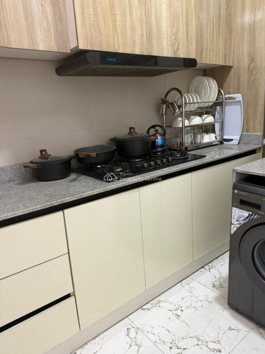 Furnished & Serviced 2 Bedroom Apartment (upstairs), Chevron, Lekki, Lagos, Flat / Apartment for Rent