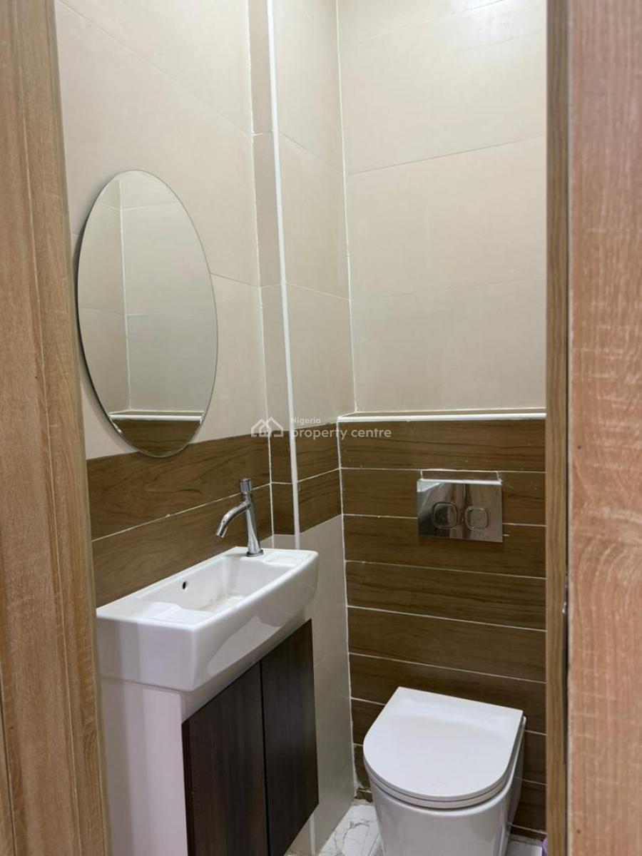 Furnished & Serviced 2 Bedroom Apartment (upstairs), Chevron, Lekki, Lagos, Flat / Apartment for Rent