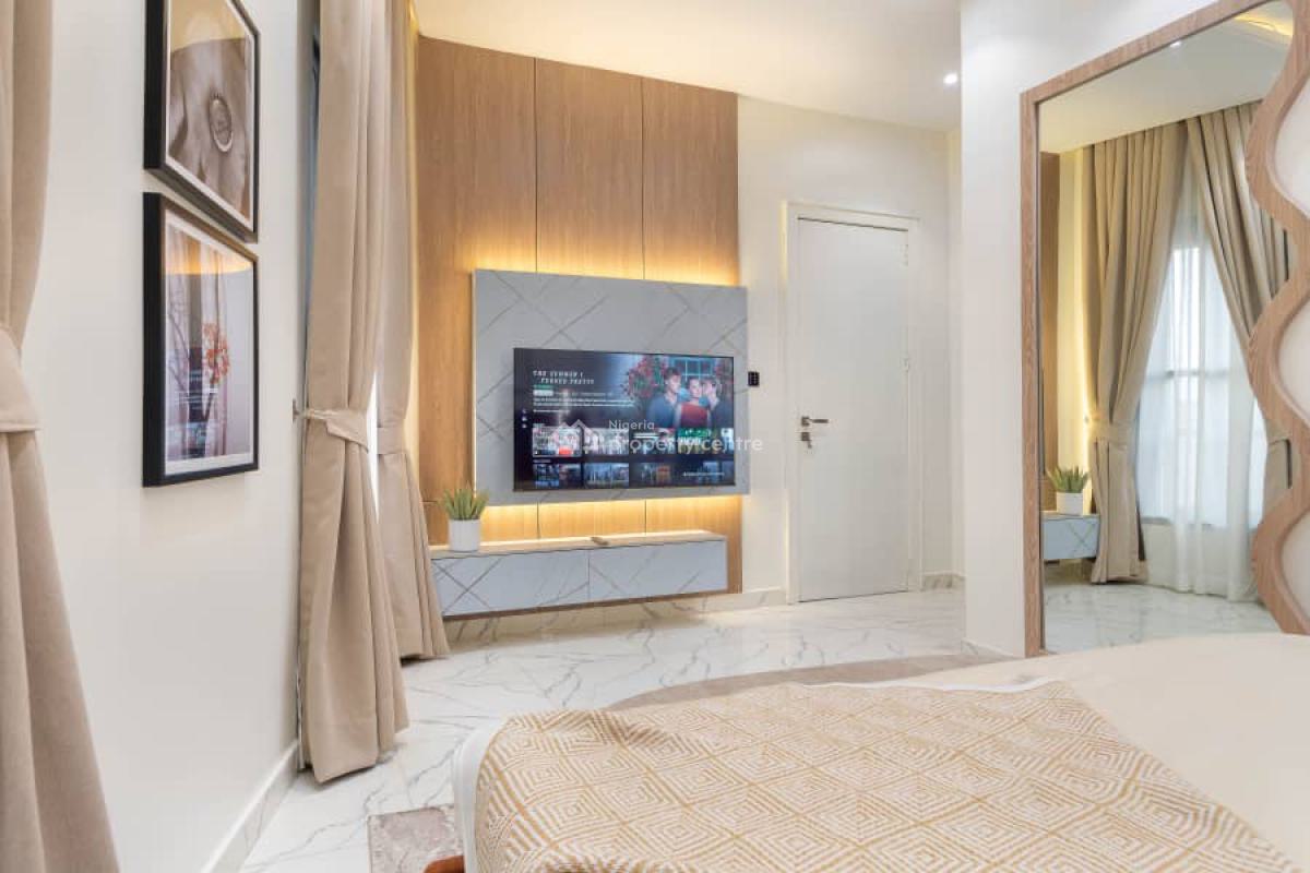 2 Bedroom with Swimming Pool and Ps5, Avant-garde Iv, Lekki Phase 1, Lekki, Lagos, Flat / Apartment Short Let