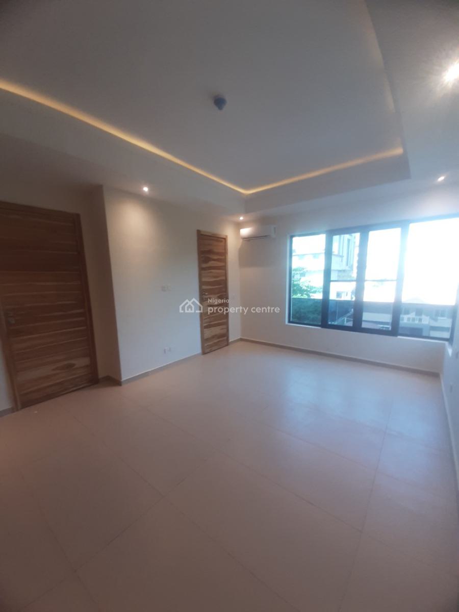 Newly Built and Serviced with 24/7 Power Supply 2 Bedroom En-suite Flat, Victoria Island (vi), Lagos, Flat / Apartment for Sale