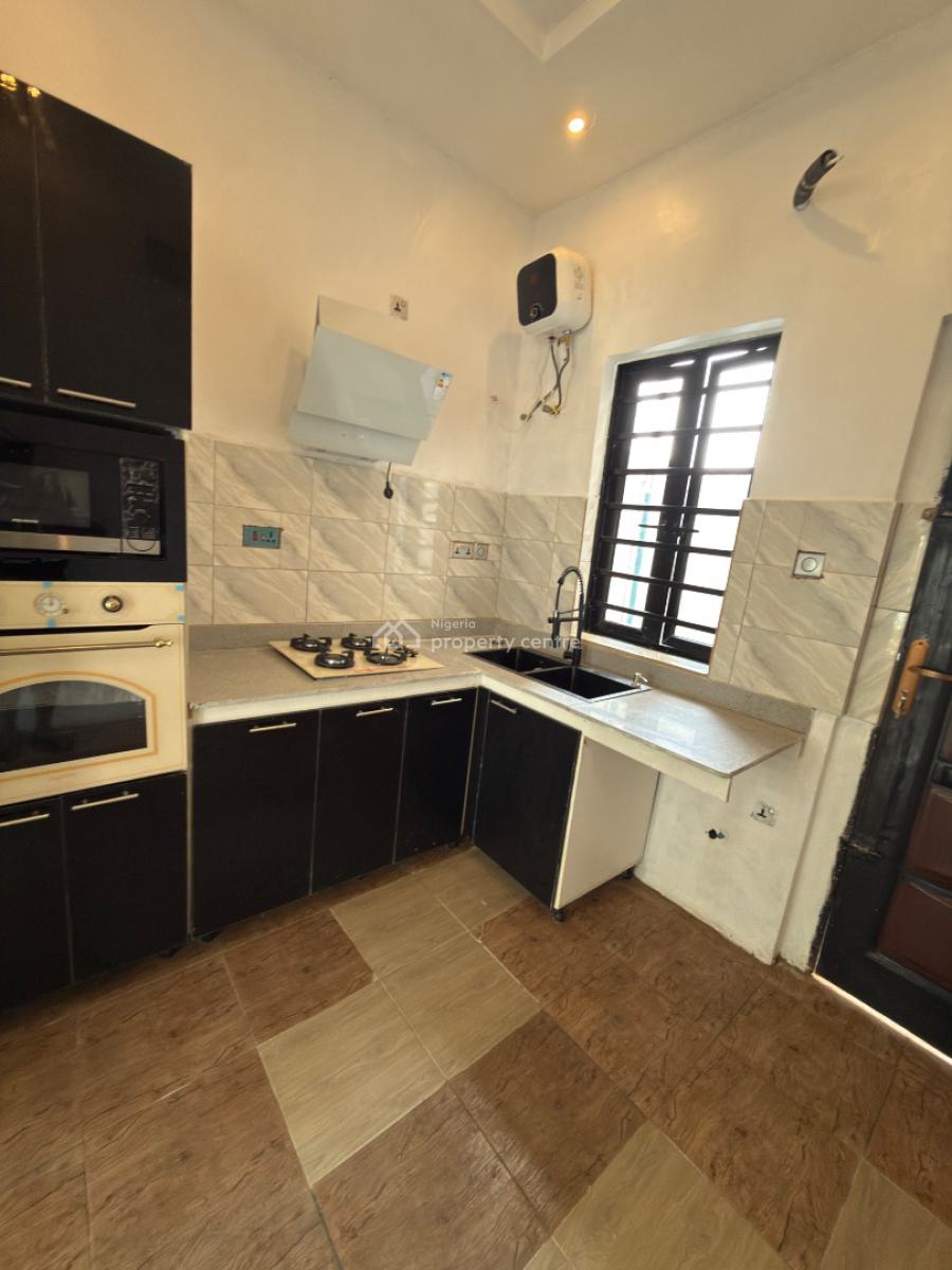 Exquisite 2 Bedroom Terrace Duplex, Bera Estate, Lekki, Lagos, Terraced Duplex for Sale