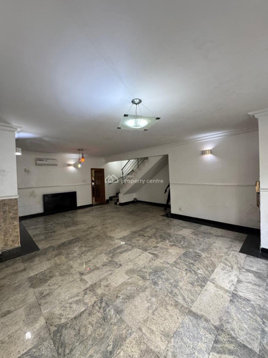 Well Maintained 4 Bedroom Terrace Duplex, Lekki Phase 1, Lekki, Lagos, Terraced Duplex for Rent