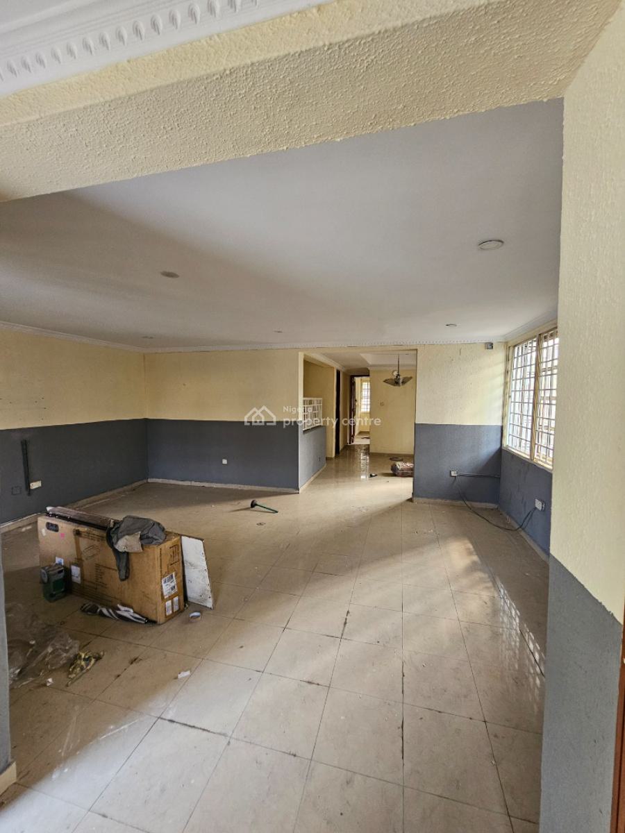 Well Maintained 4 Bedroom Semi Detached Duplex, Ajah, Lagos, Semi-detached Duplex for Rent