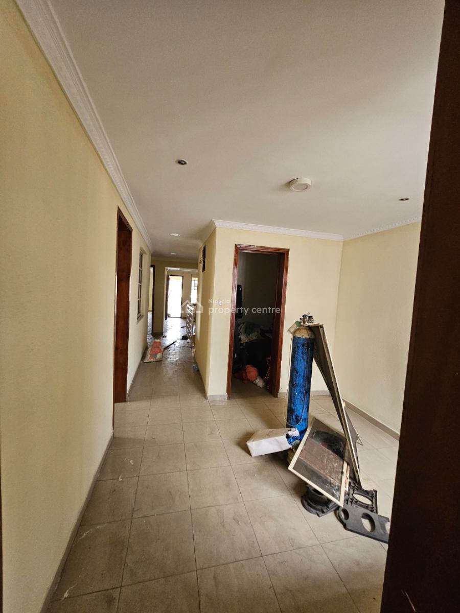 Well Maintained 4 Bedroom Semi Detached Duplex, Ajah, Lagos, Semi-detached Duplex for Rent