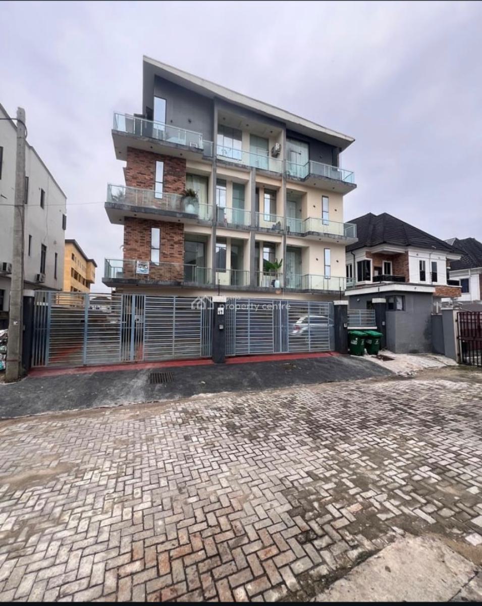 Well Built  2bedroom Apartment in Lekki in a Serviced Estate, Lekki, Lagos, Flat / Apartment for Sale