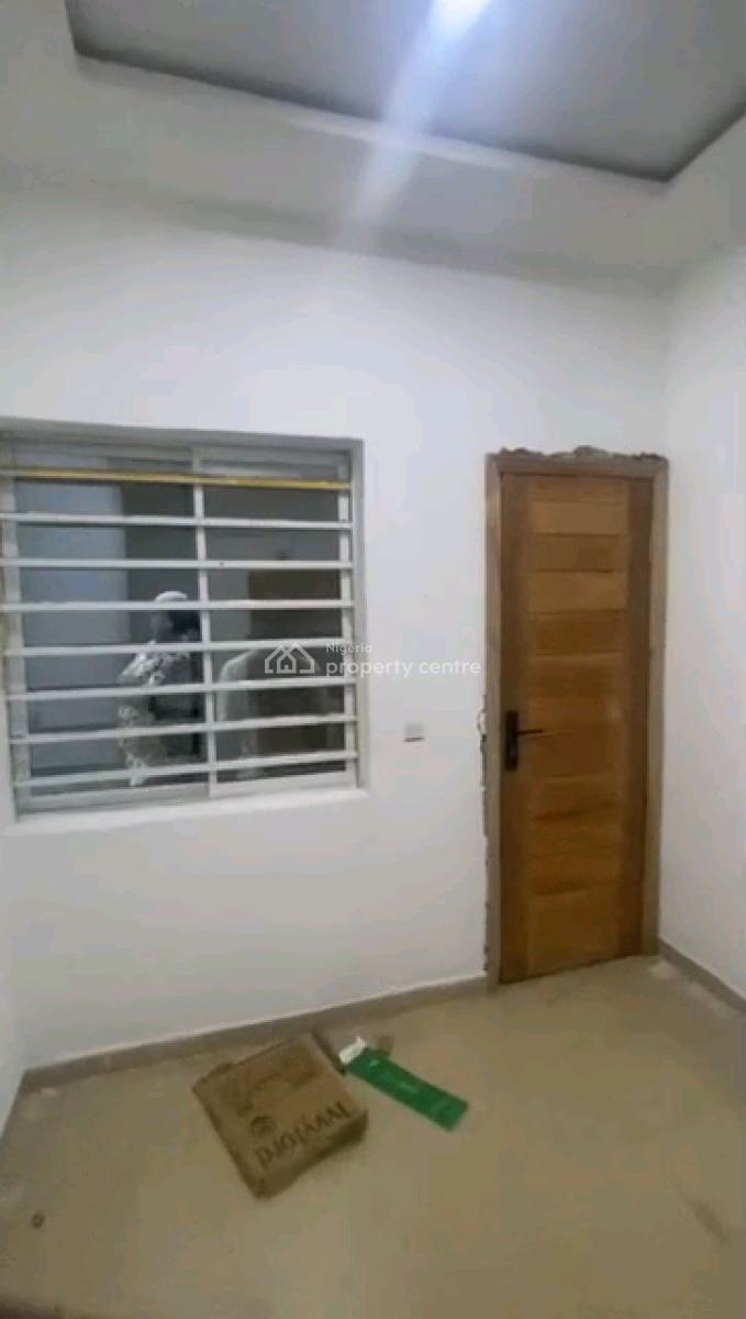 Newly Built Miniflat with Personal Prepaid Metre, Pop, Screeded, Adekunle, Yaba, Lagos, Mini Flat (room and Parlour) for Rent