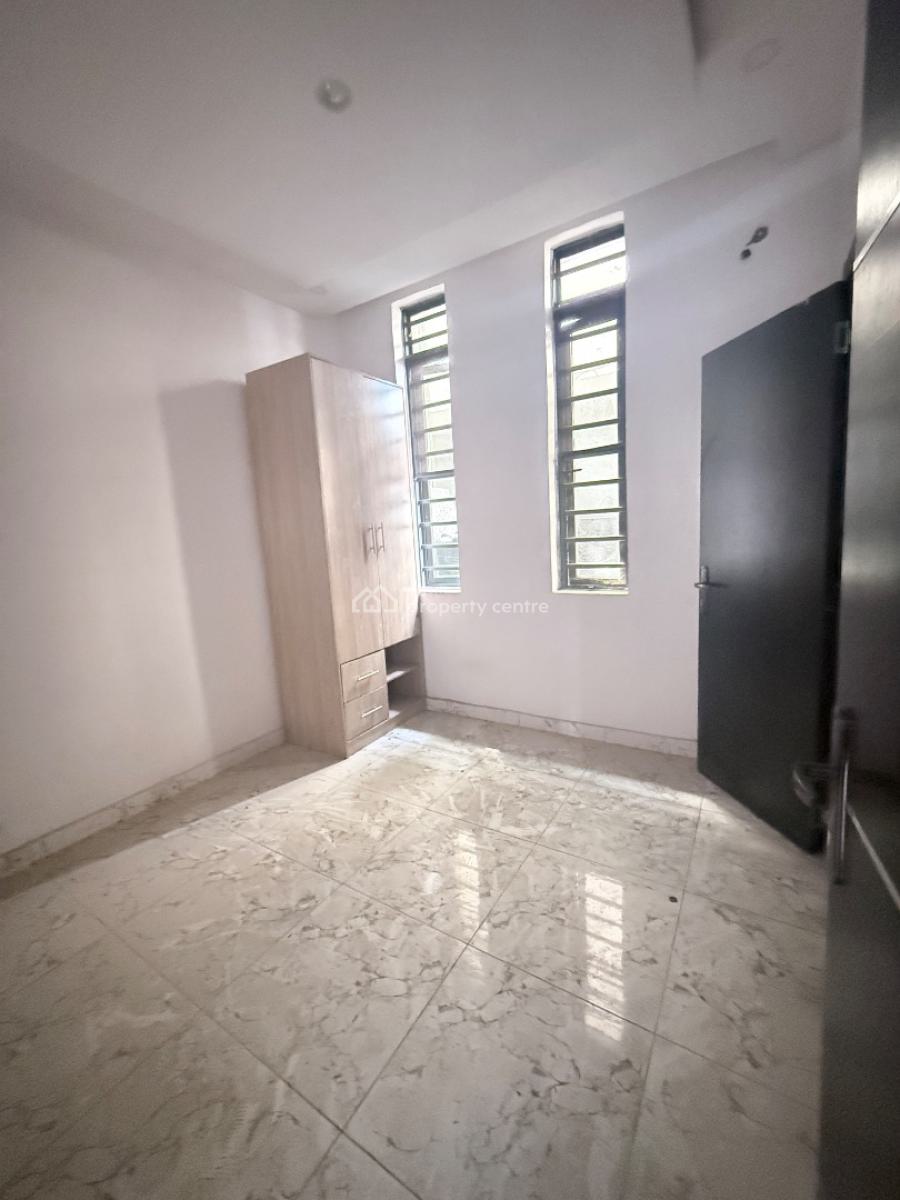 4-bedroom Terrace Duplex, Osapa, Lekki, Lagos, House for Sale